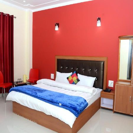 Stayapart - Hotel Bagsu Sarovar 达兰萨拉 外观 照片