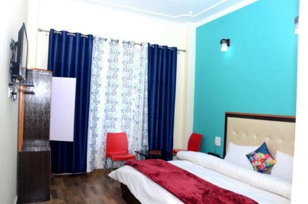 Stayapart - Hotel Bagsu Sarovar 达兰萨拉 外观 照片